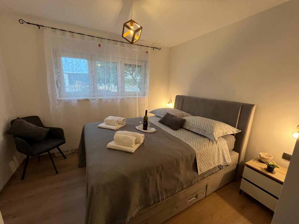 Apartman Oliva Zadar Exteriör bild