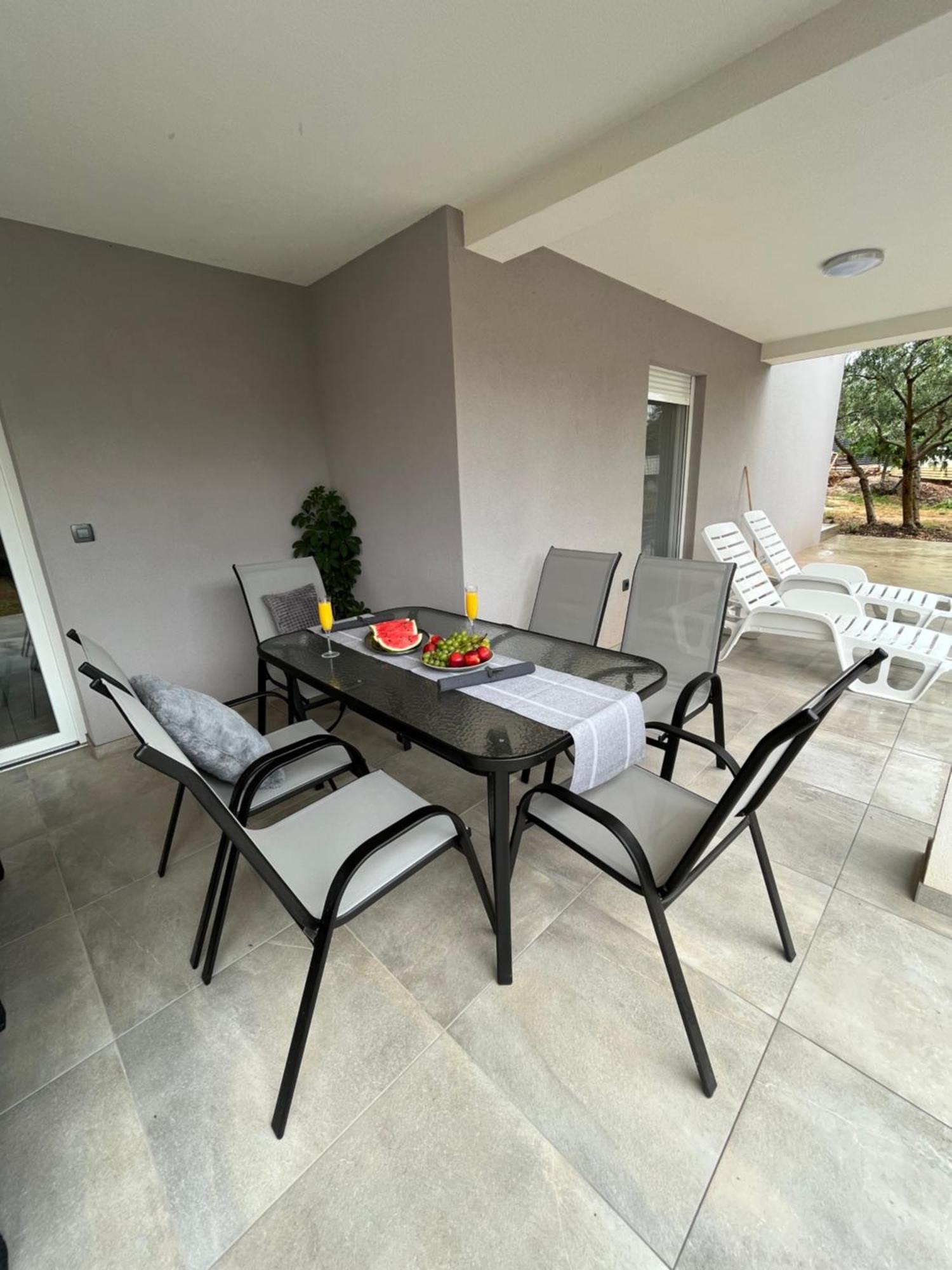 Apartman Oliva Zadar Exteriör bild